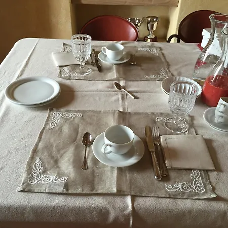 Alle Vignole Bed & Breakfast *